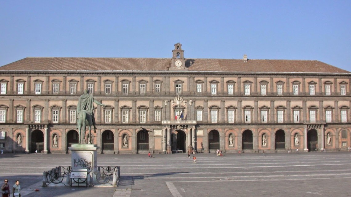 Palazzi_Napoli_nbdv